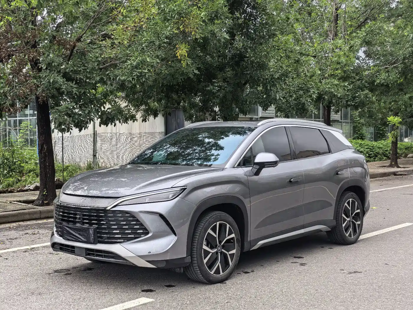 BYD Song L DM-i 2024