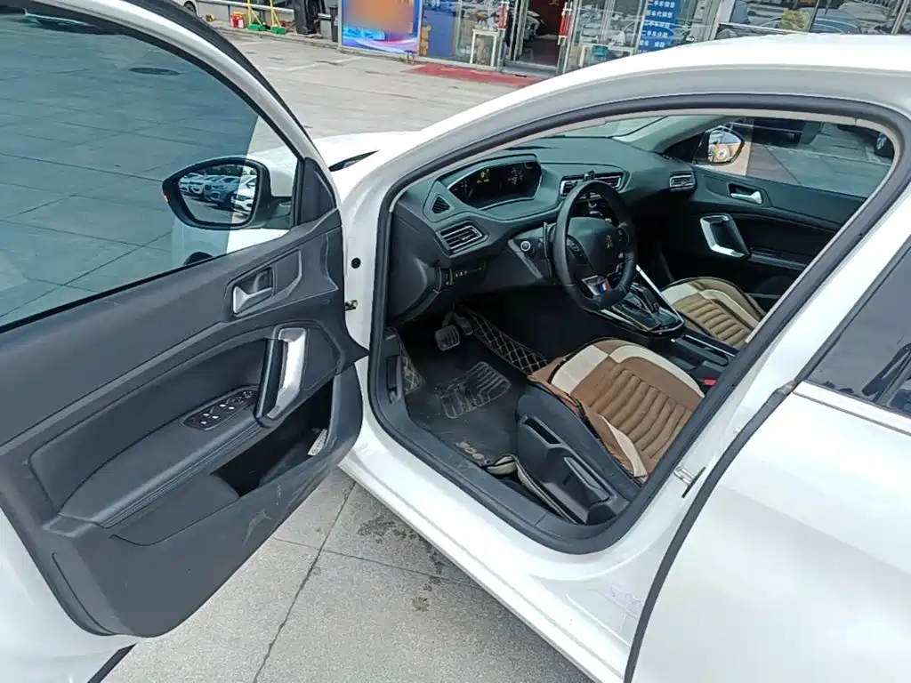 Peugeot 308 2020 2019 230THP Automatic Luxury Edition China VI