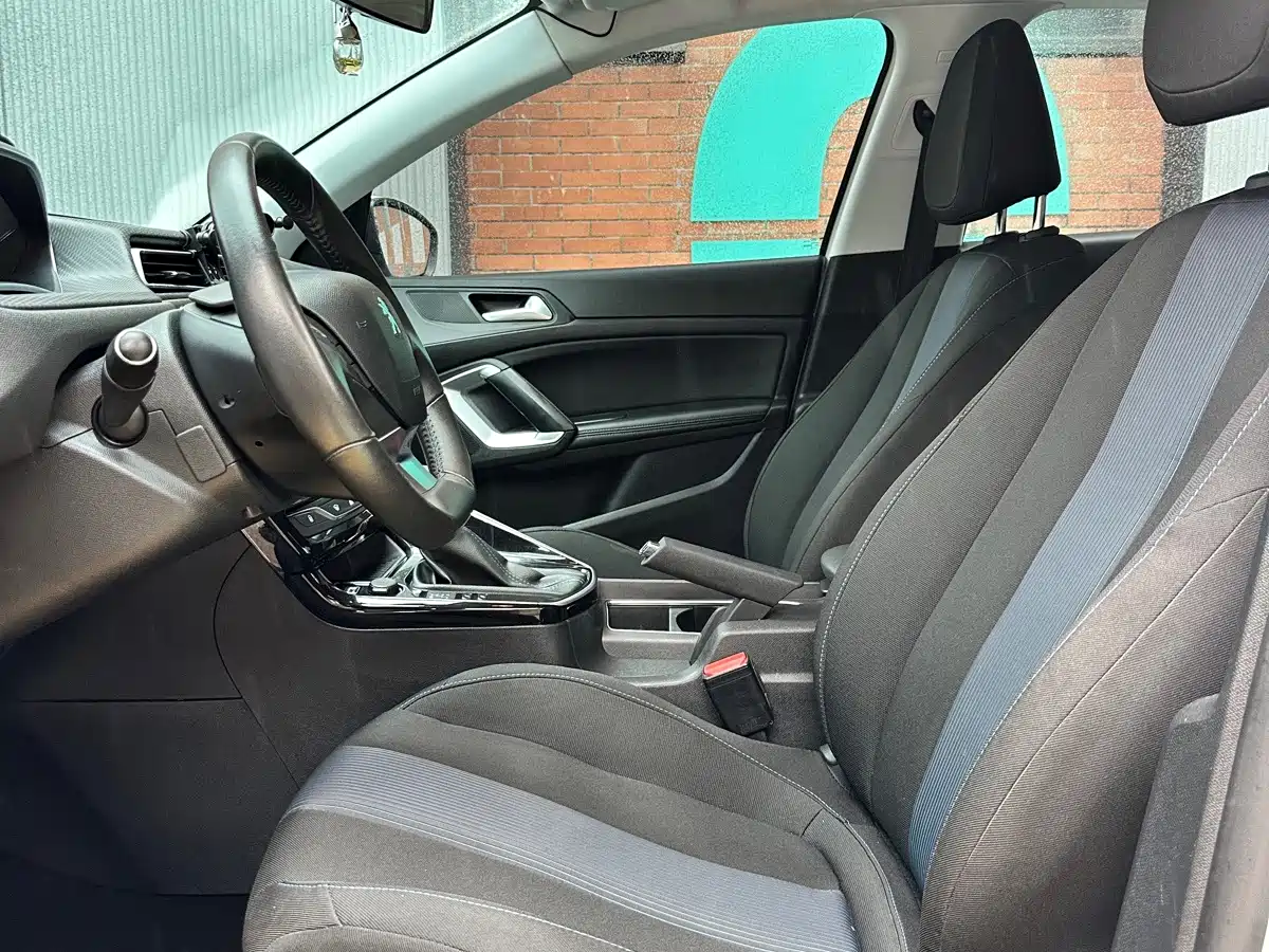 Peugeot 308 2018 2018 1.6L Auto Luxury Edition