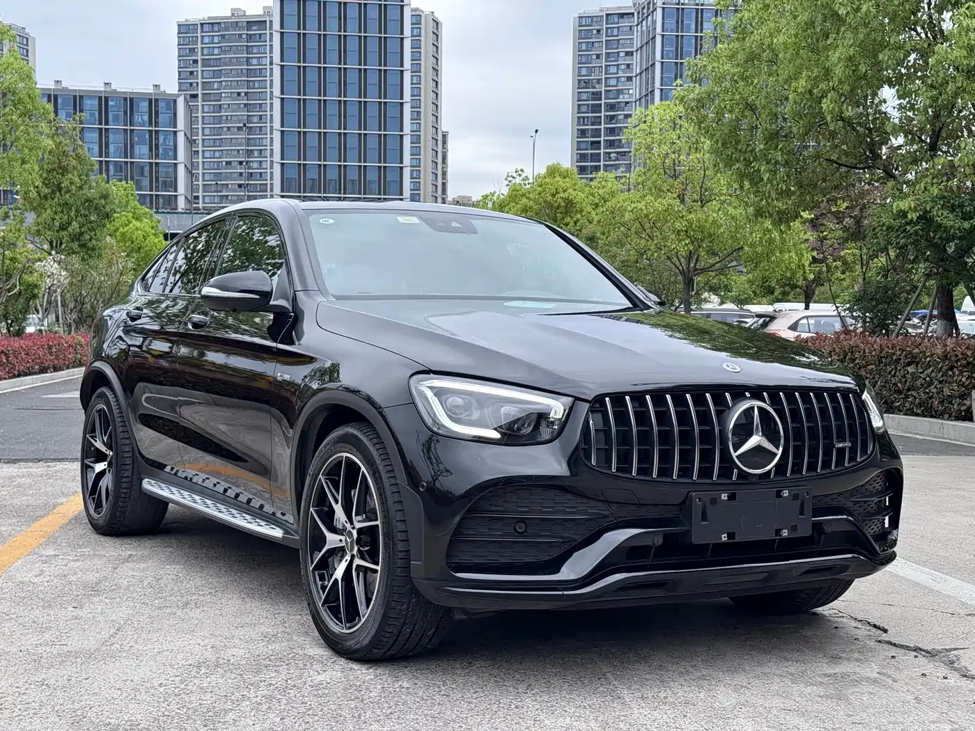 MERCEDES-BENZ GLC COUPE AMG