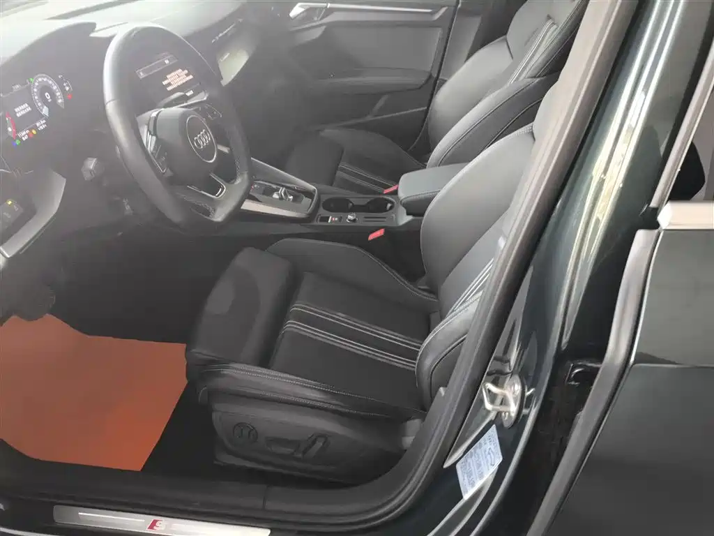 Audi A3 2024 Model A3L Limousine 35 TFSI Fashion Sport фото 15