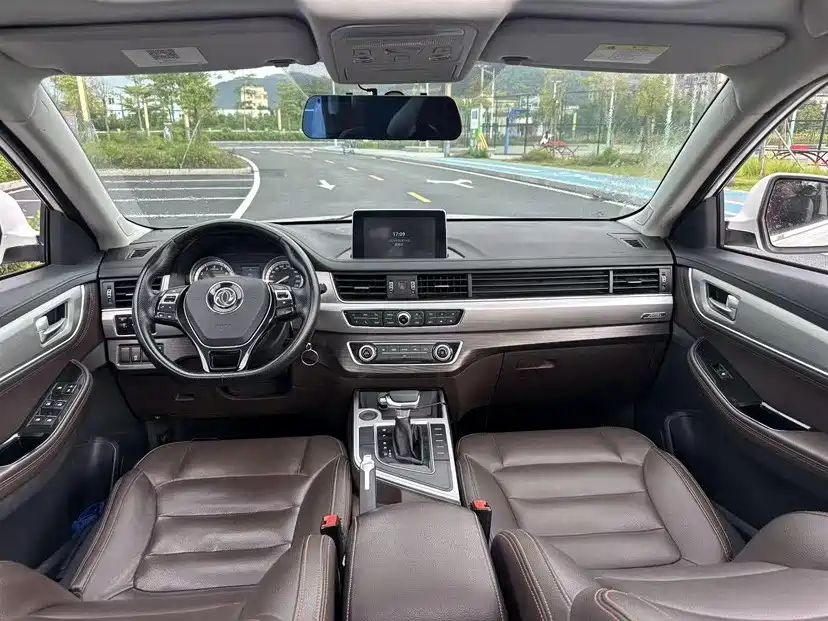 Dongfeng Fengxing Jingyi X5 2017 2017 1.6L CVT Luxury