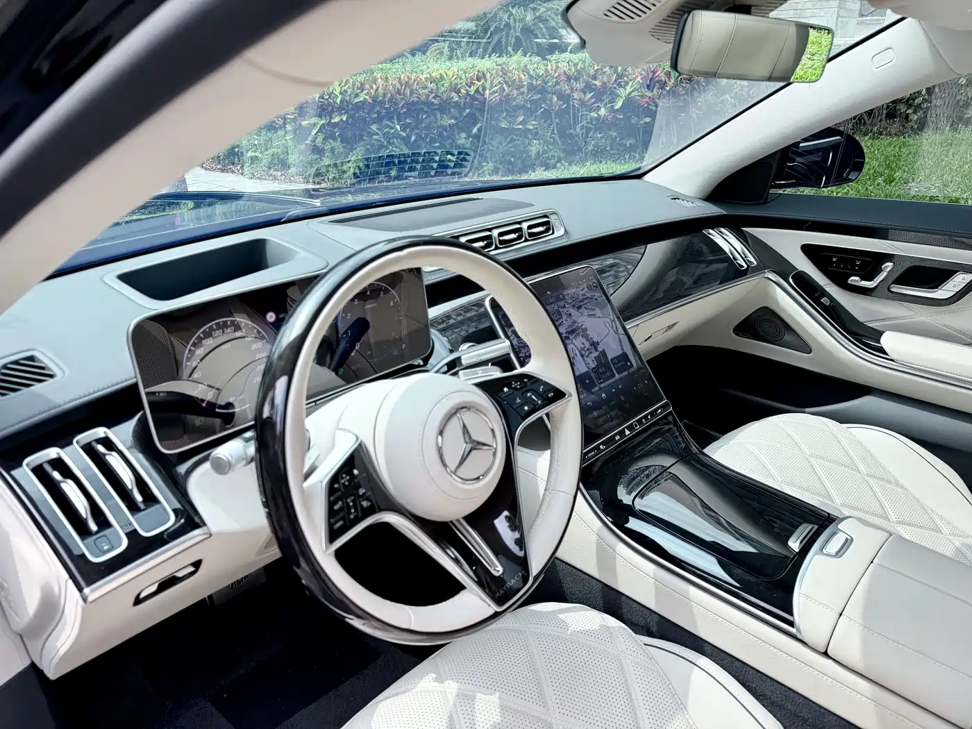 Mercedes-Benz Maybach S-Class 2025 Model S 480 4MATIC фото 8