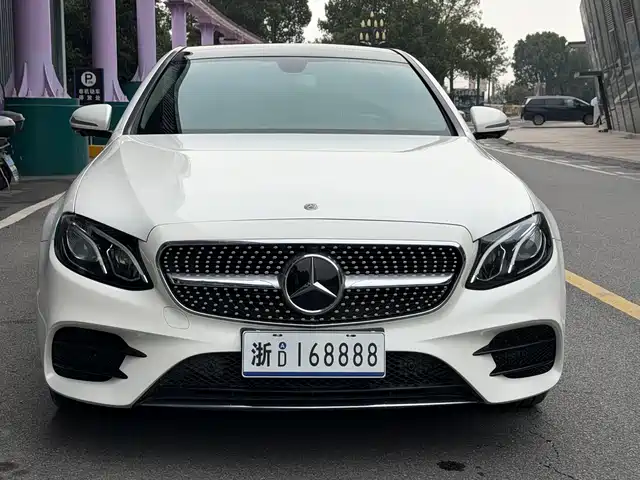 Mercedes-Benz E-Class 2019 Facelift E 300 L Sport Fashion — фото 2