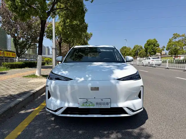 GEELY GALAXY GALAXY E5