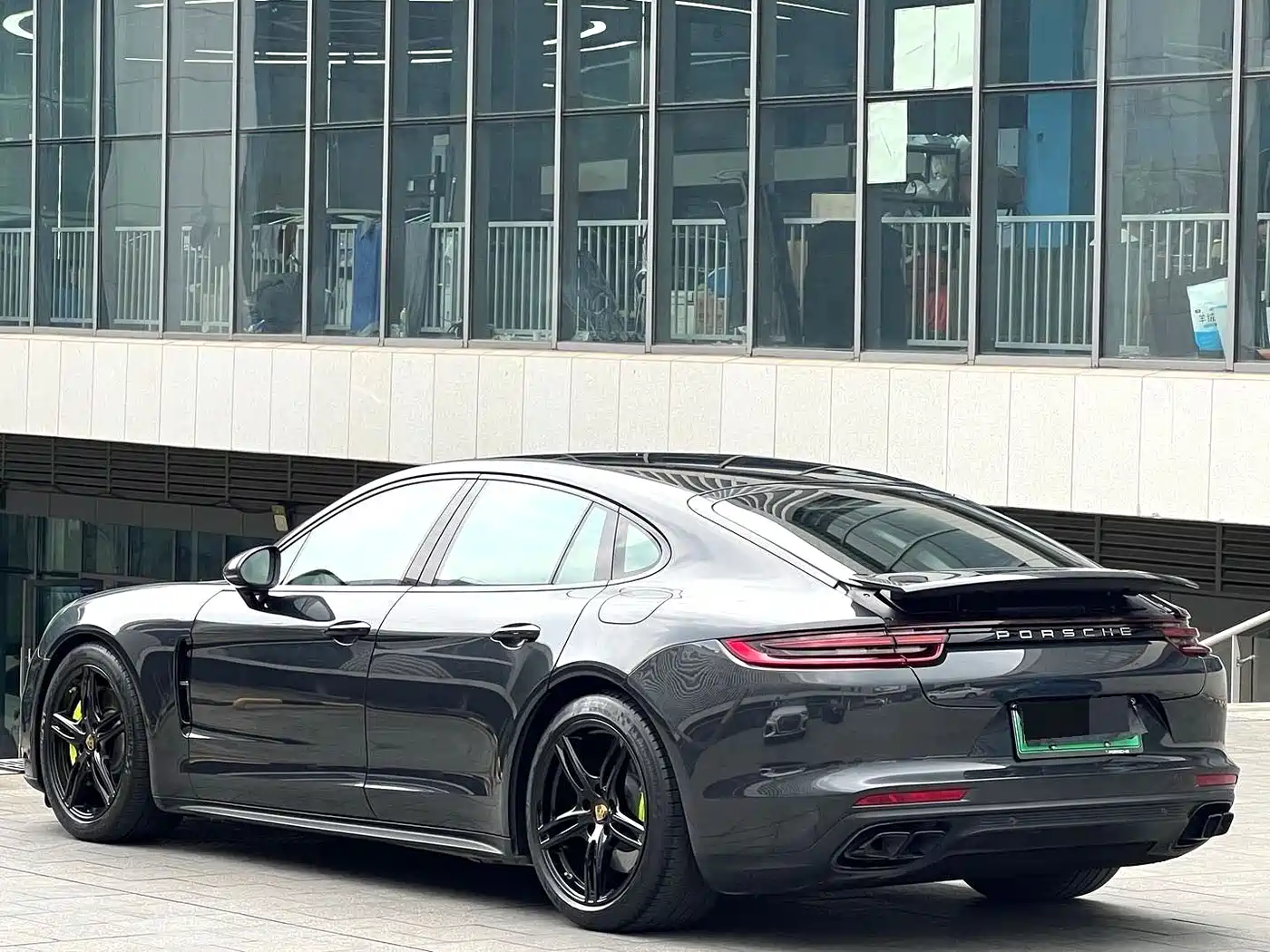 PORSCHE PANAMERA NEW ENERGY