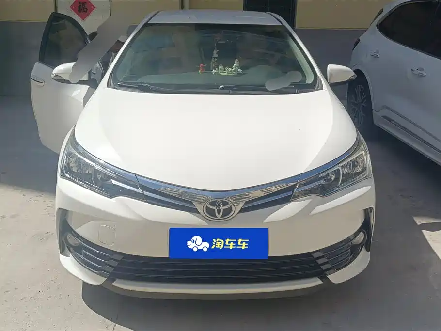 Toyota Corolla 2017 Facelift 1.2T S-CVT GL фото 2