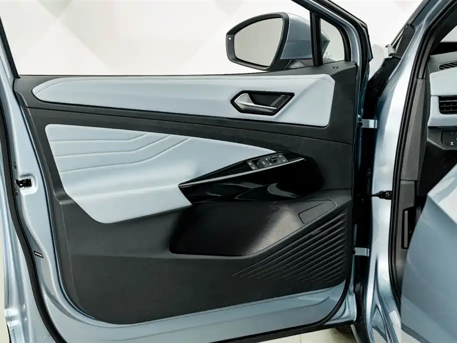 Volkswagen ID.4 X 2025 Smart Pure Intelligent Edition фото 14