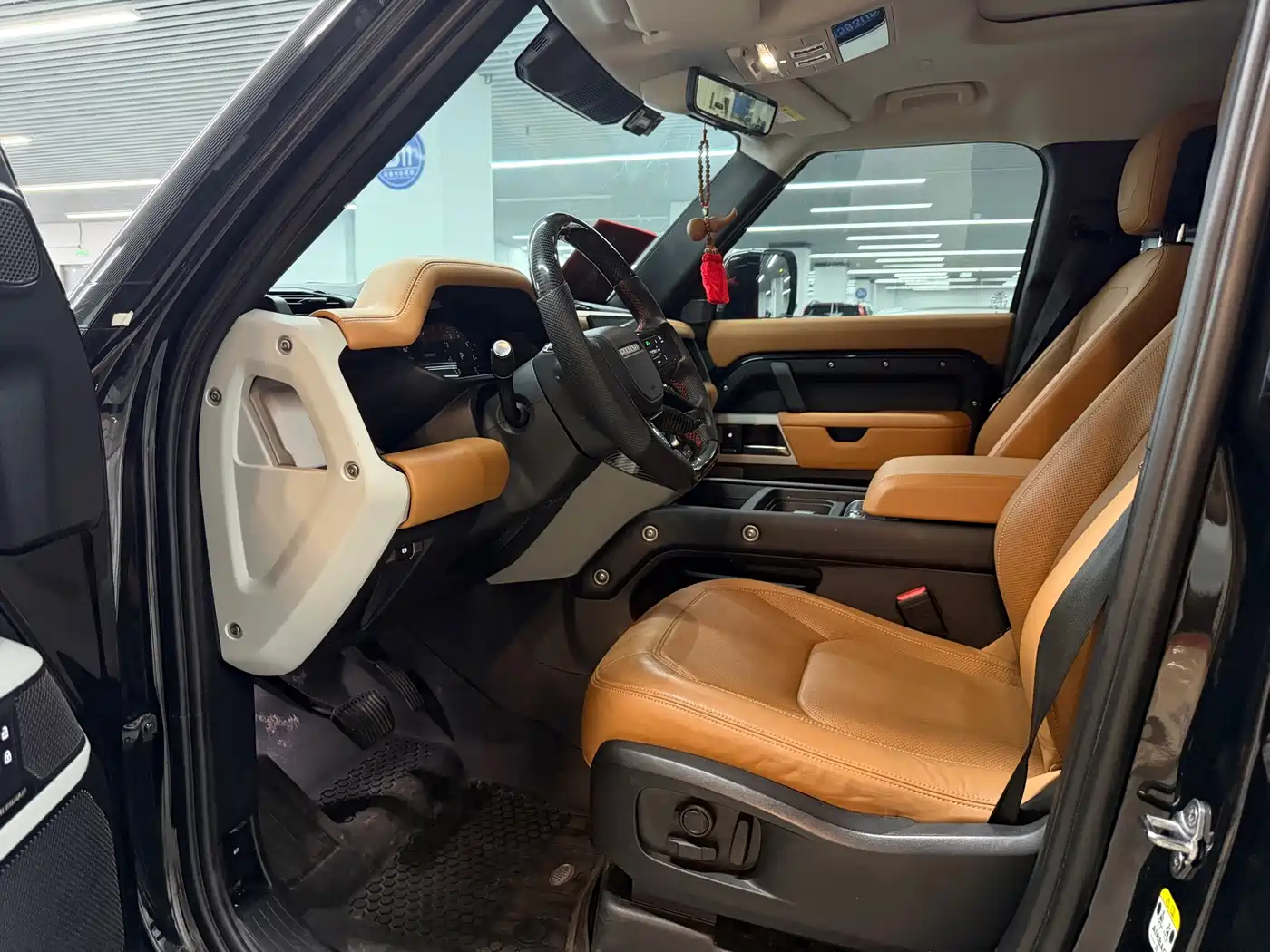 Land Rover Defender 2024 2023 Facelift 110 3.0T P400 Dark Special Edition