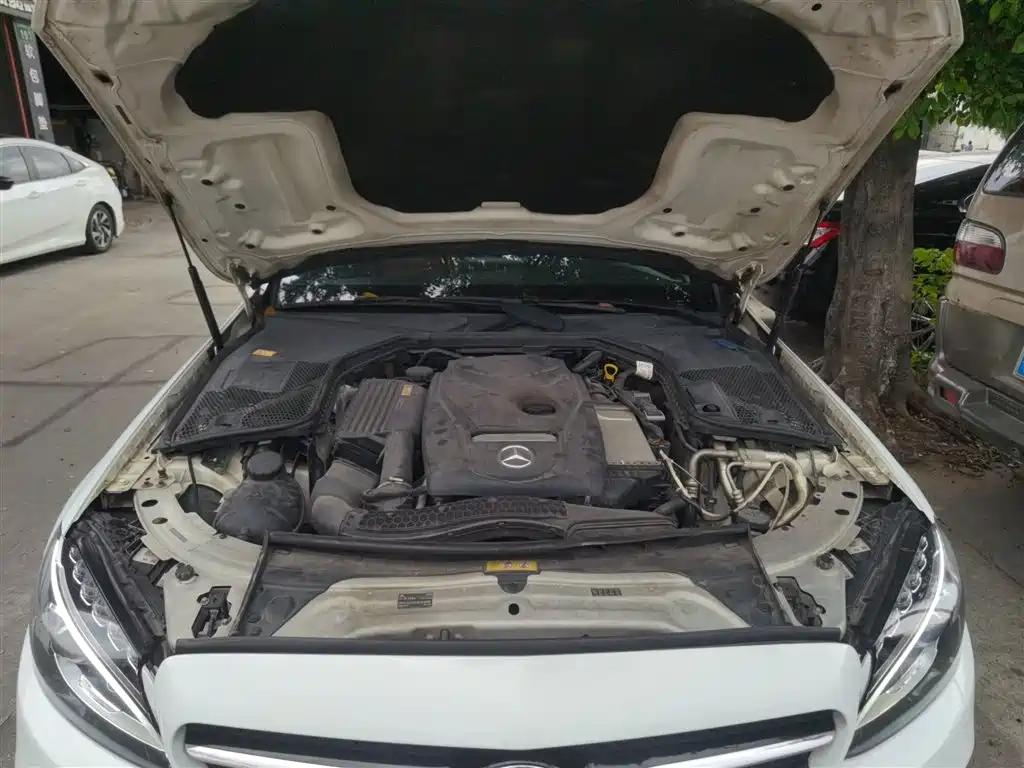 Mercedes-Benz C-Class 2016 C 200 Sport фото 16
