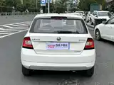 Фото 5 - Škoda Fabia