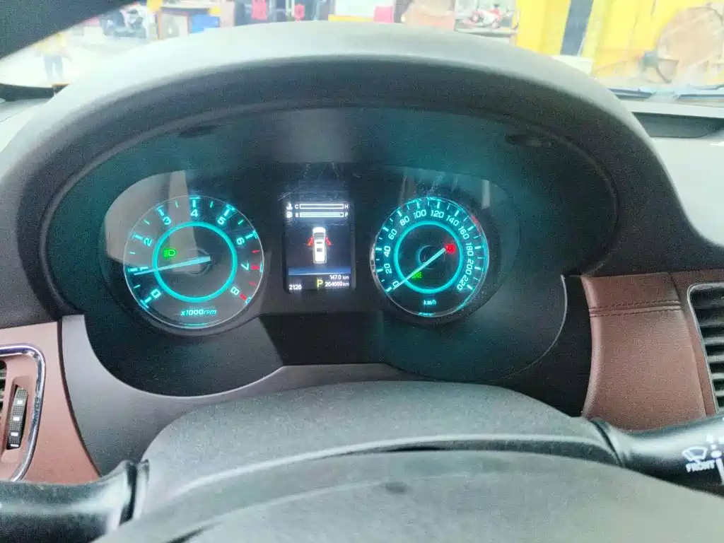 JAC Refine Refine L5 2023 2022 Model 2.0T Automatic Business Edition
