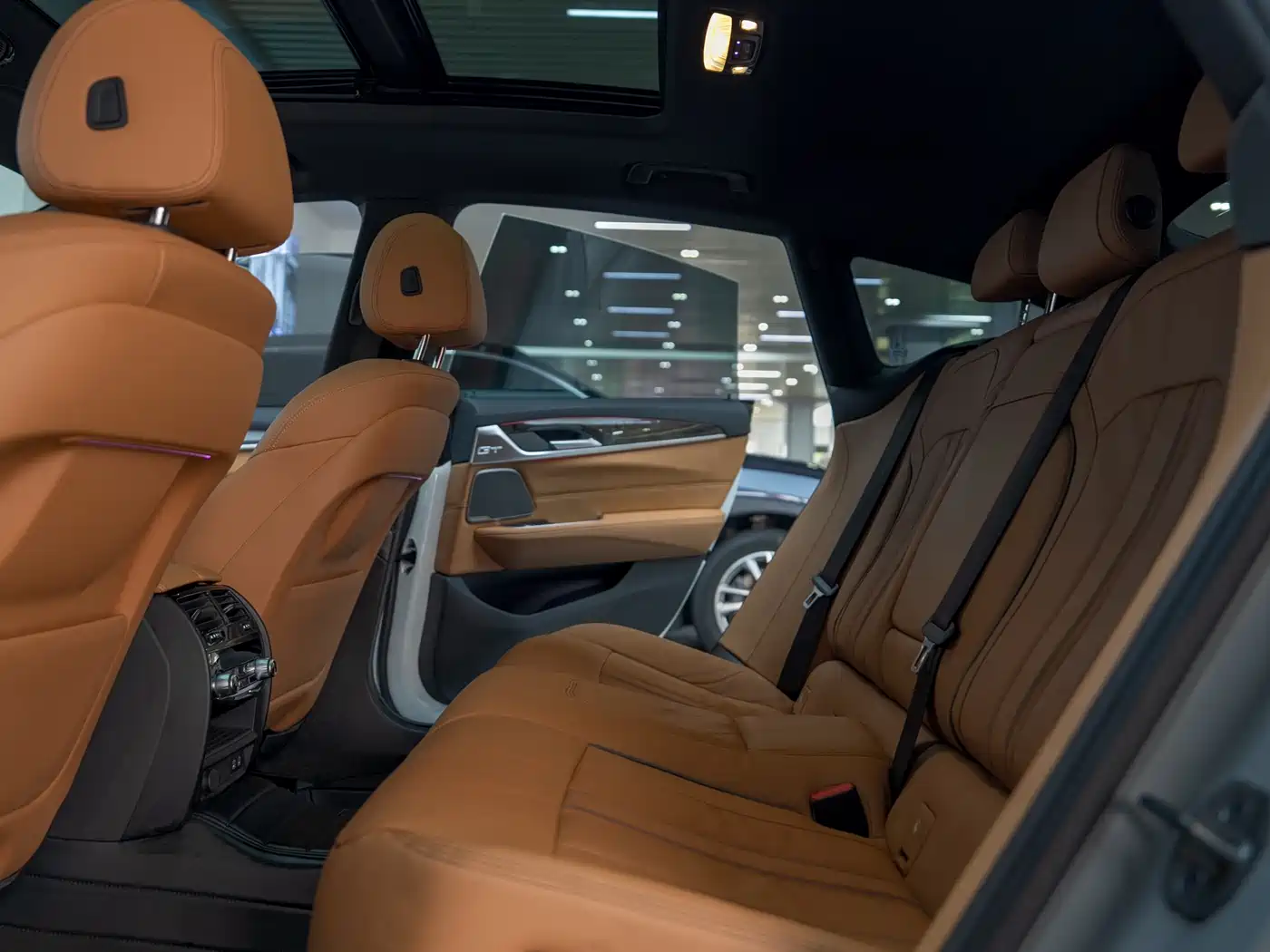 BMW 6 Series GT 2022 Model 630i M Sport Package фото 13