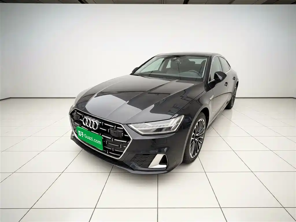 Audi A7L 2024 45 TFSI Luxury фото 2