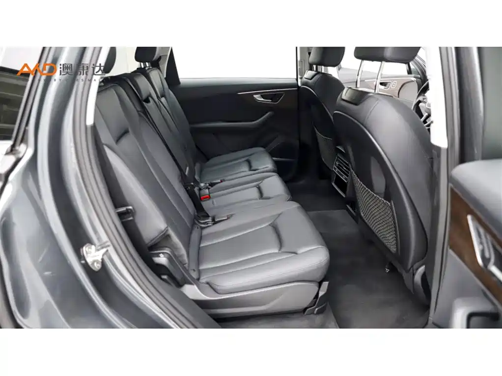 Audi Q7 2022 55 TFSI quattro S line Sport фото 8