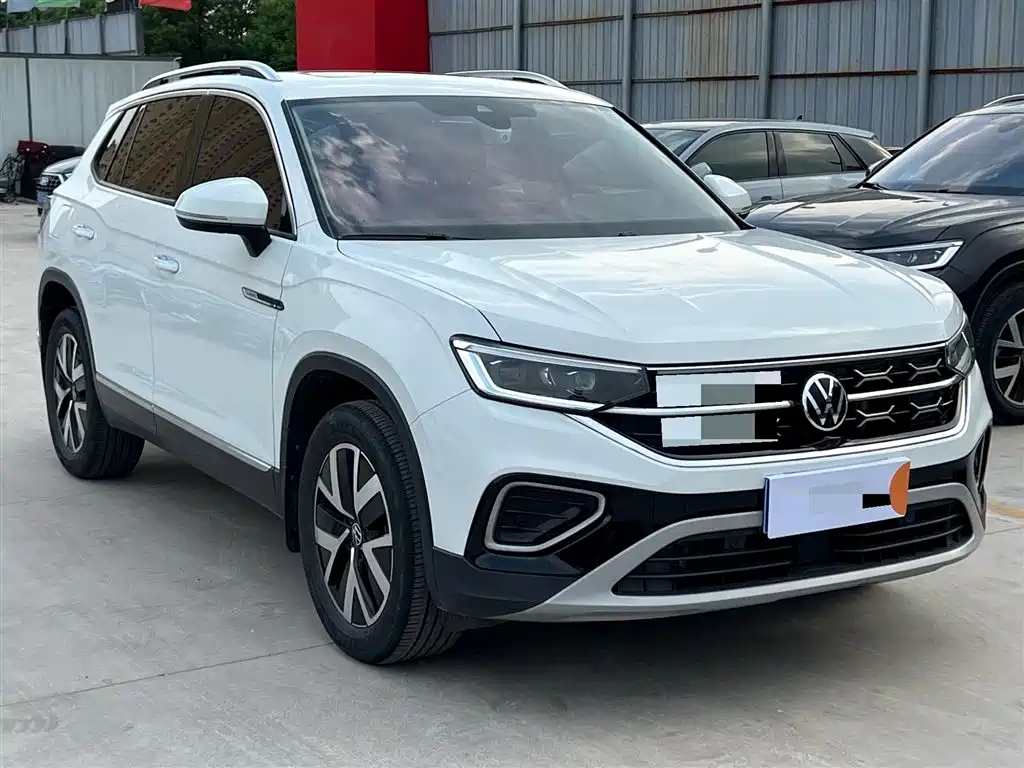 Volkswagen Tayron 2023 280TSI 2WD Luxury Plus Advanced Edition фото 3
