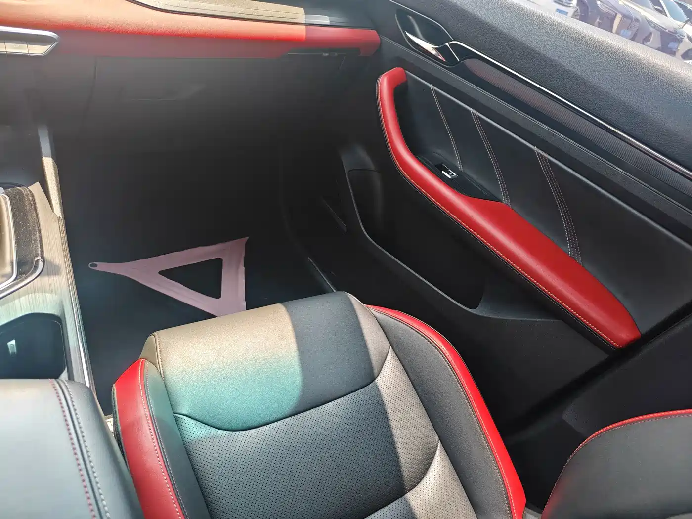Geely Emgrand S 2021 2021 1.4T CVT Luxury