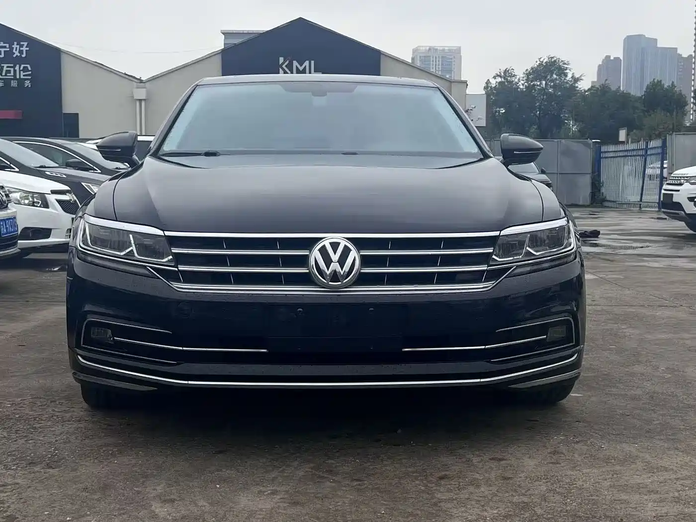 Volkswagen Phideon