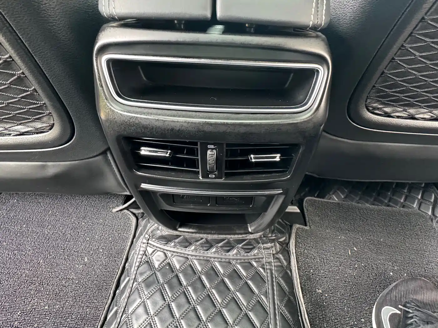Geely Borui 2022 2021 1.8T Pilot Edition+