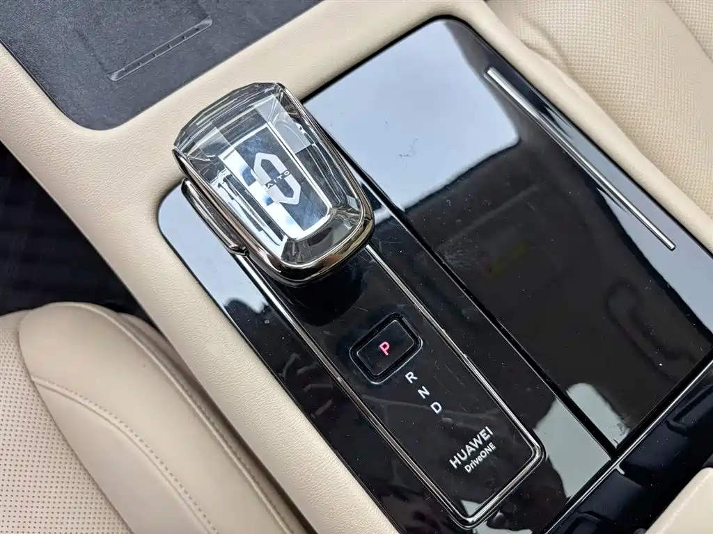 AITO Wenjie AITO M7 2022 1.5T AWD Luxury Edition фото 20