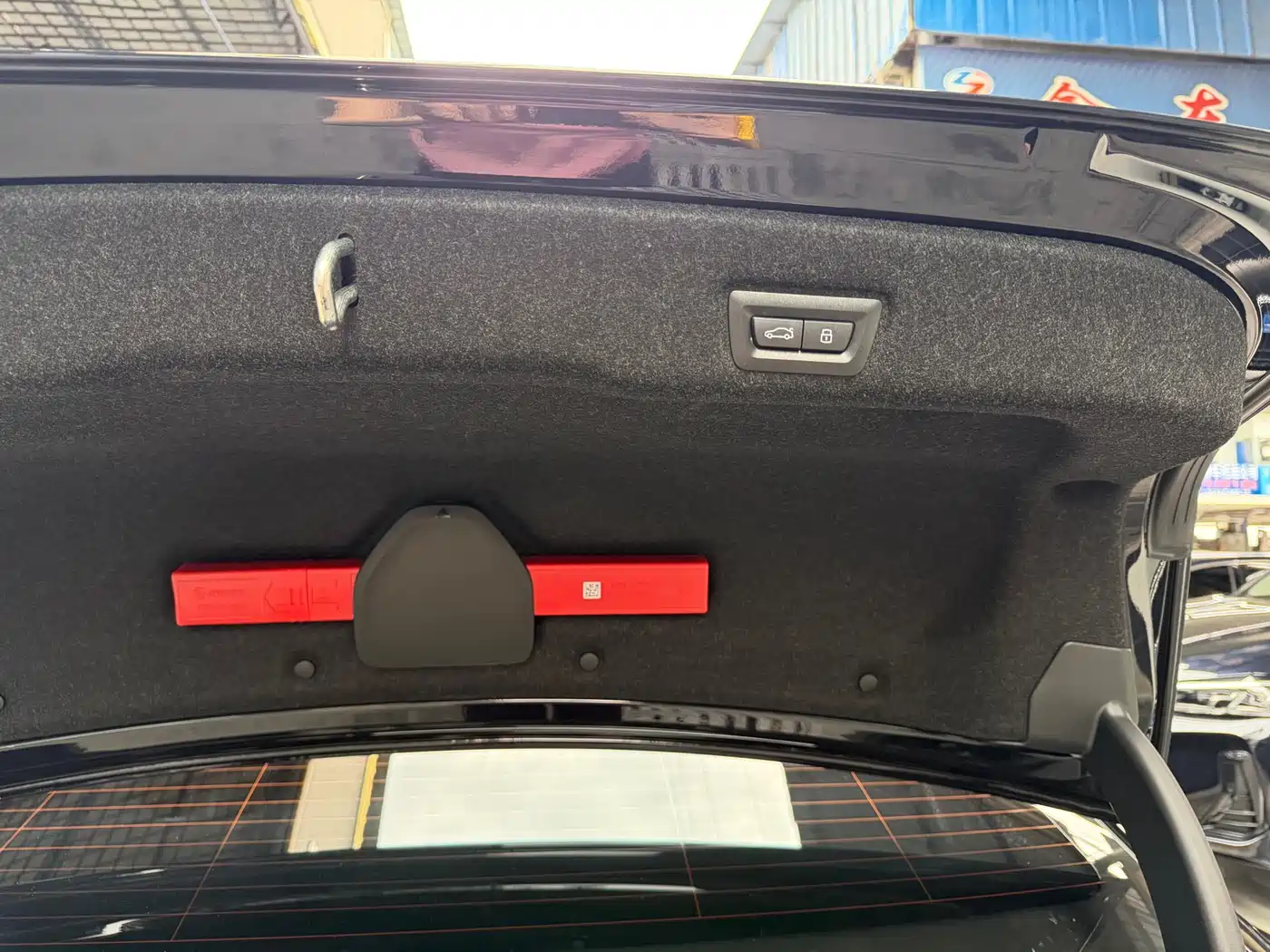 BMW 5 Series 2025 530Li Leading M Sport Package фото 37