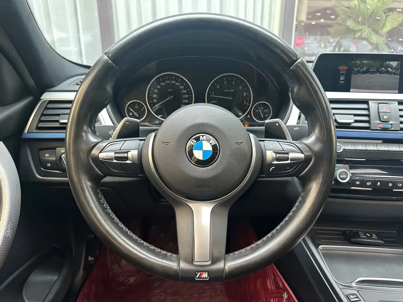 BMW 3 Series 2018 320i M Sport Package фото 15