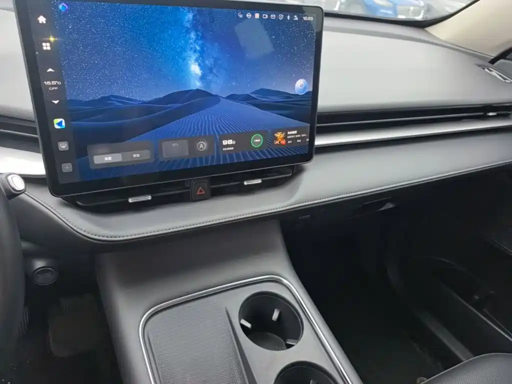 Фото 10 - Haval H6
