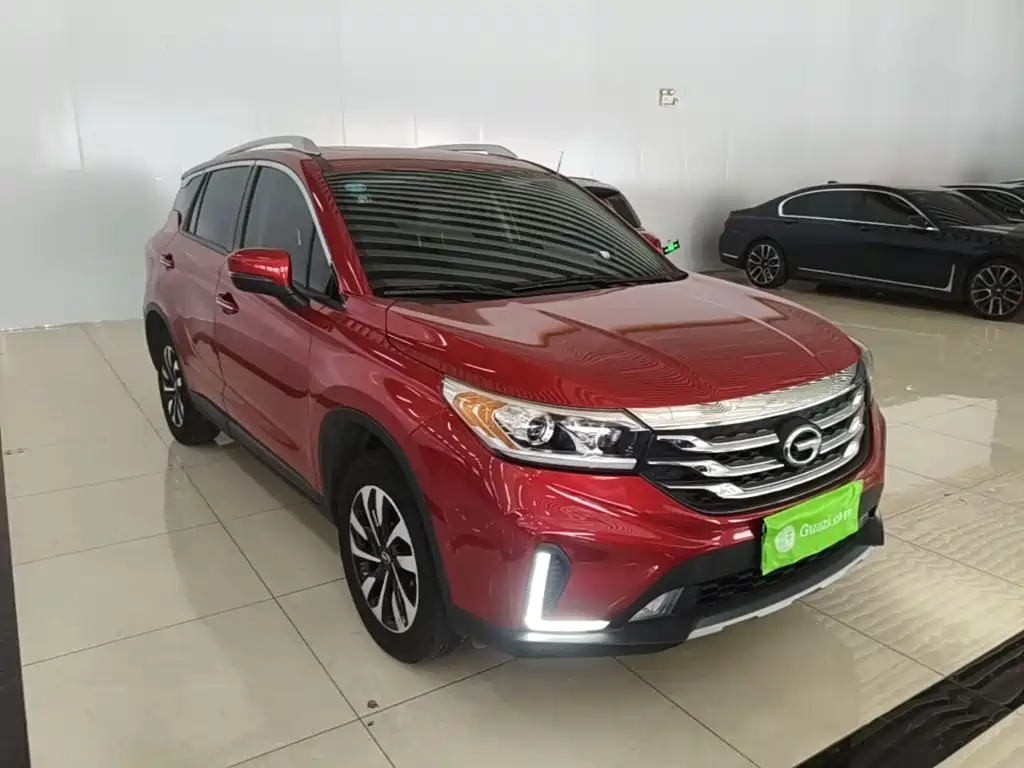 صورة 4 - GAC Trumpchi GS4