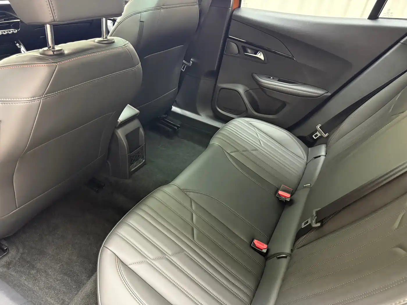 Peugeot 2008 2023 2022 230THP THE ONE