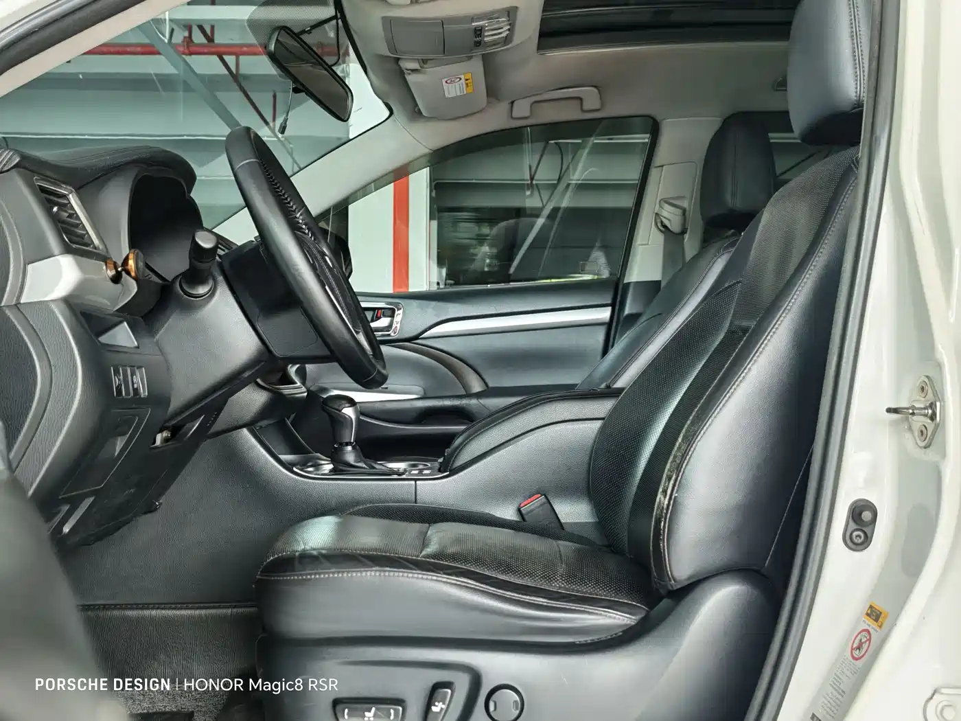 Toyota Highlander 2015 2.0T AWD Luxury Edition 7-seater фото 7
