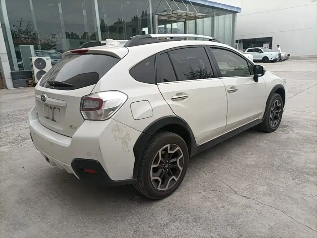 Subaru XV 2017 2016 Model 2.0i Comfort Navigation Edition