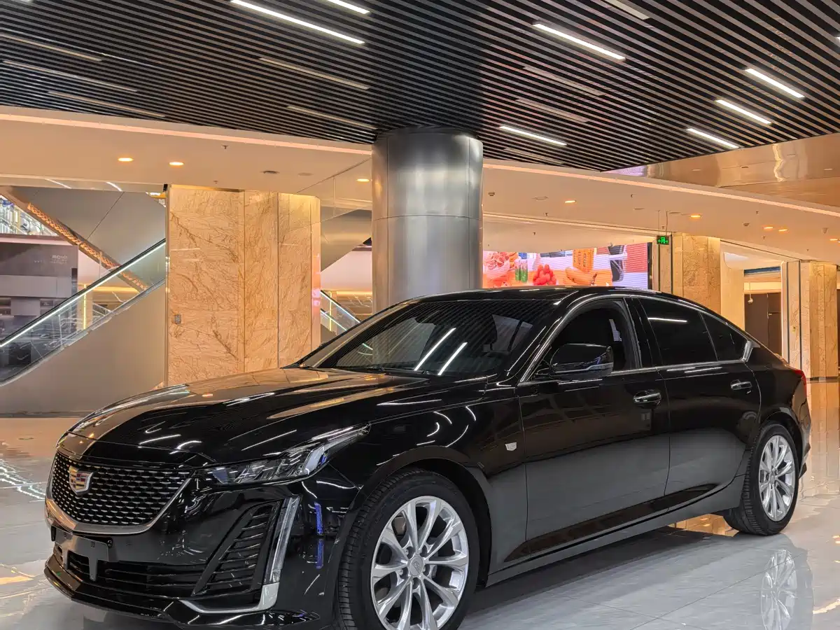 CADILLAC CT5
