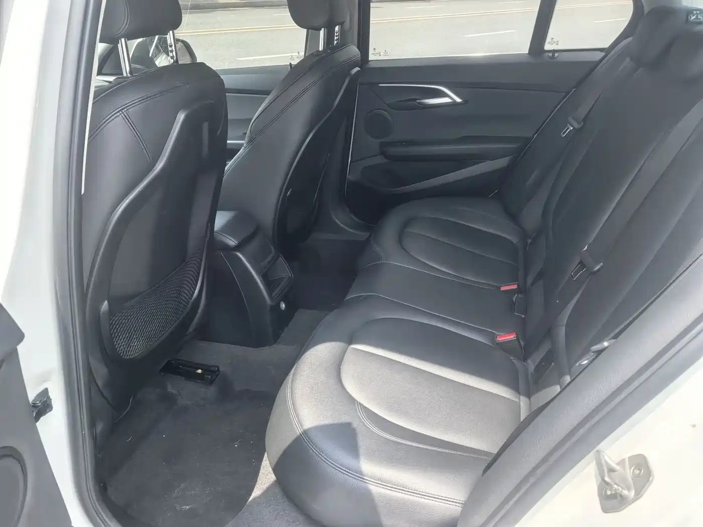 BMW 1 Series 2017 118i Sport фото 11