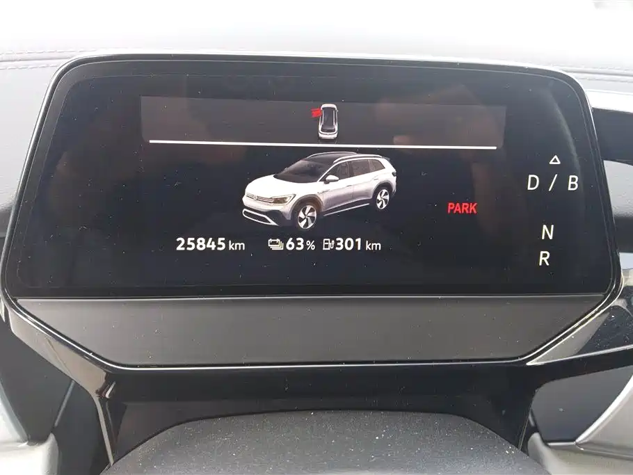 VOLKSWAGEN ID.6 CROZZ