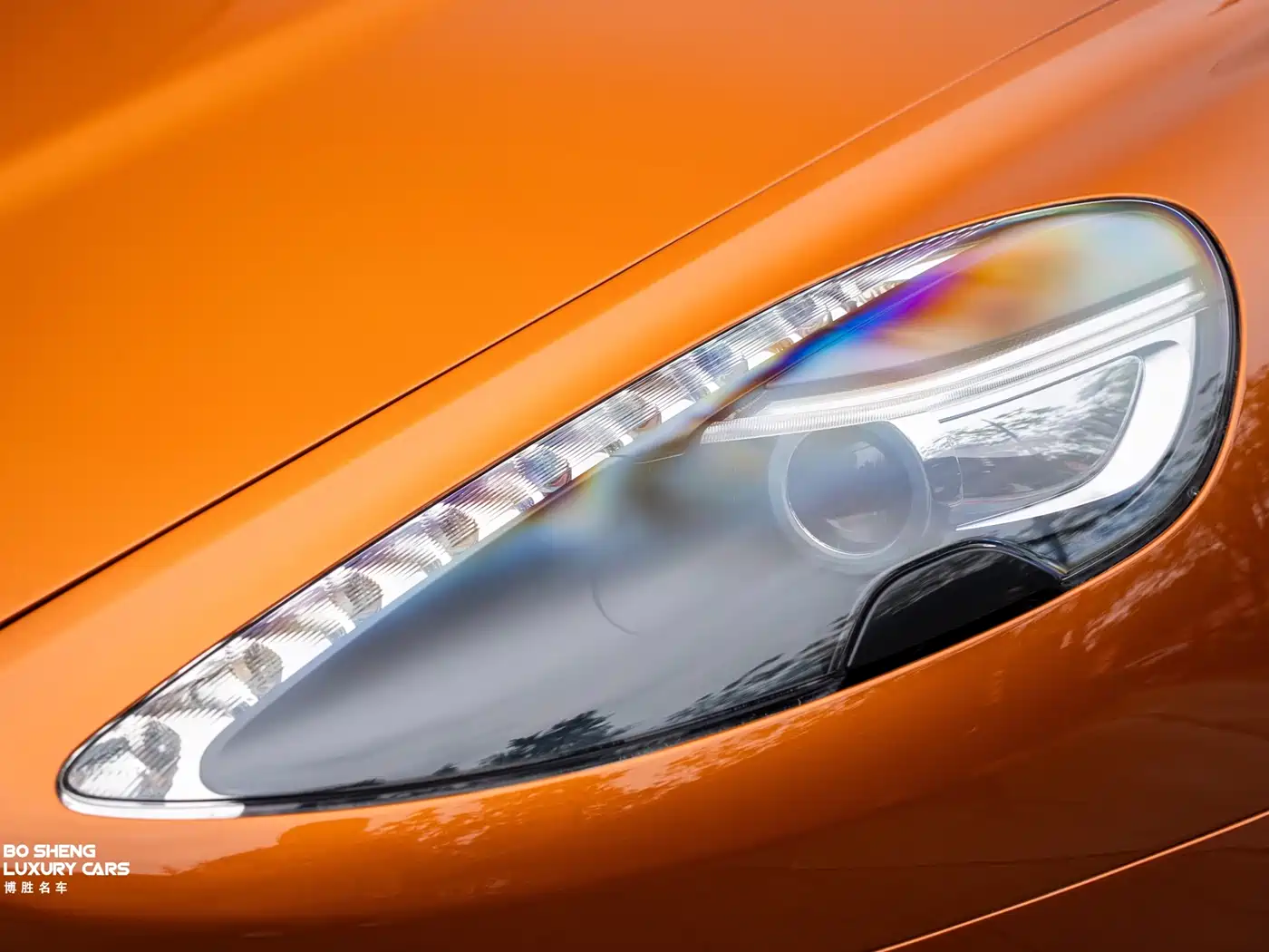 Aston Martin Virage 2012 6.0 Coupe фото 31
