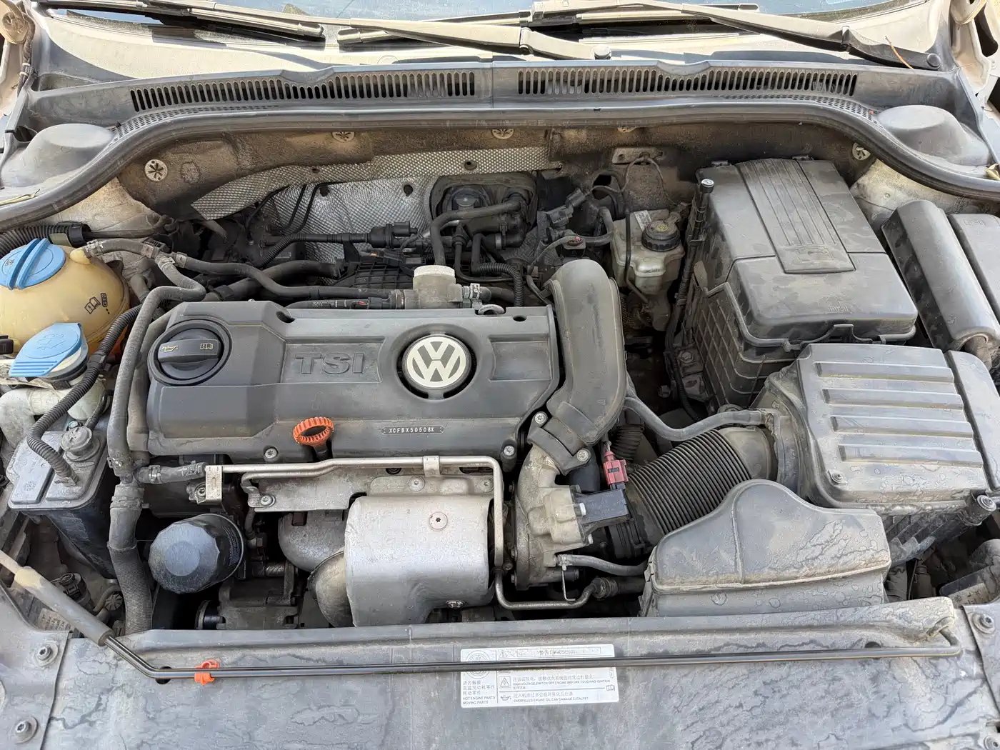 Volkswagen Sagitar 2012 1.4TSI Automatic Luxury фото 23