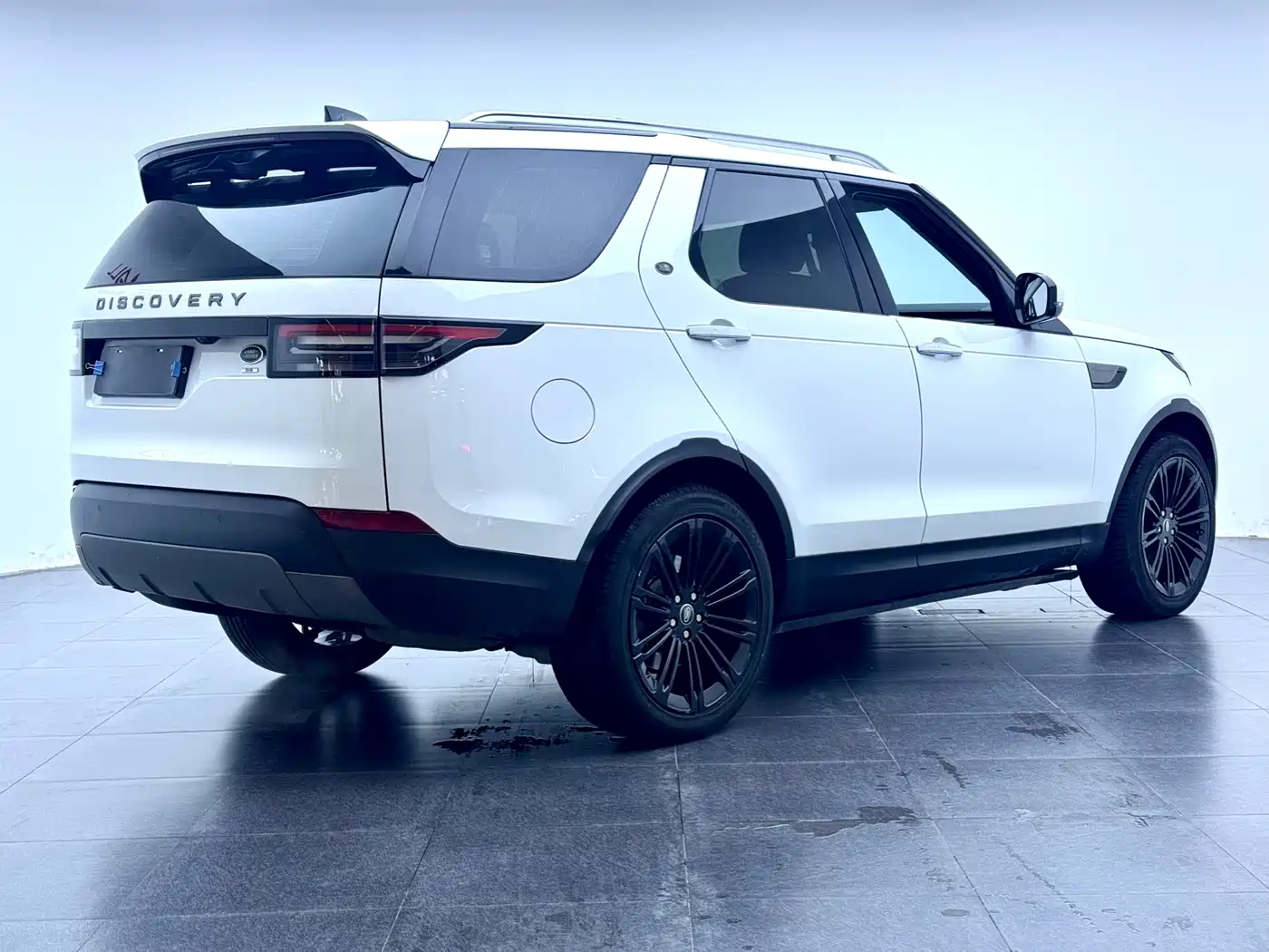 Land Rover Discovery 2017 3.0 SC V6 S фото 6