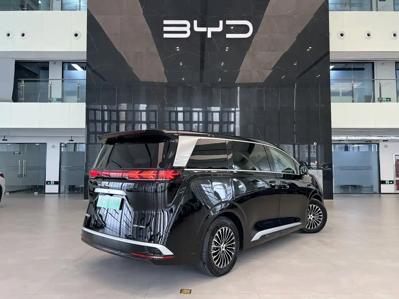 Denza D9 2025 Model DM-i Smart Drive Edition 1020 AWD Flagship фото 18