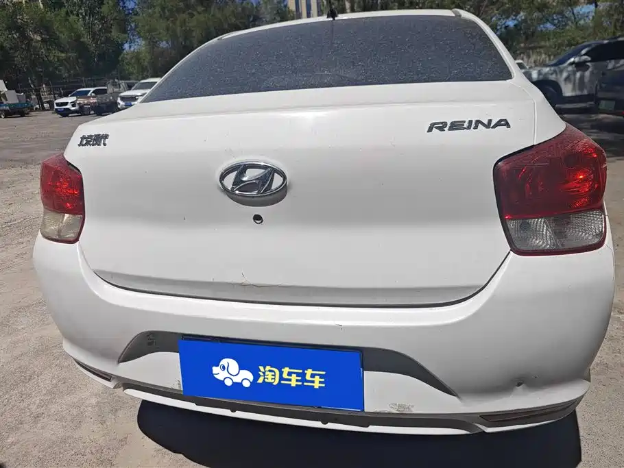 Hyundai Verna 2020 1.4L Manual GL Renewal Edition фото 4