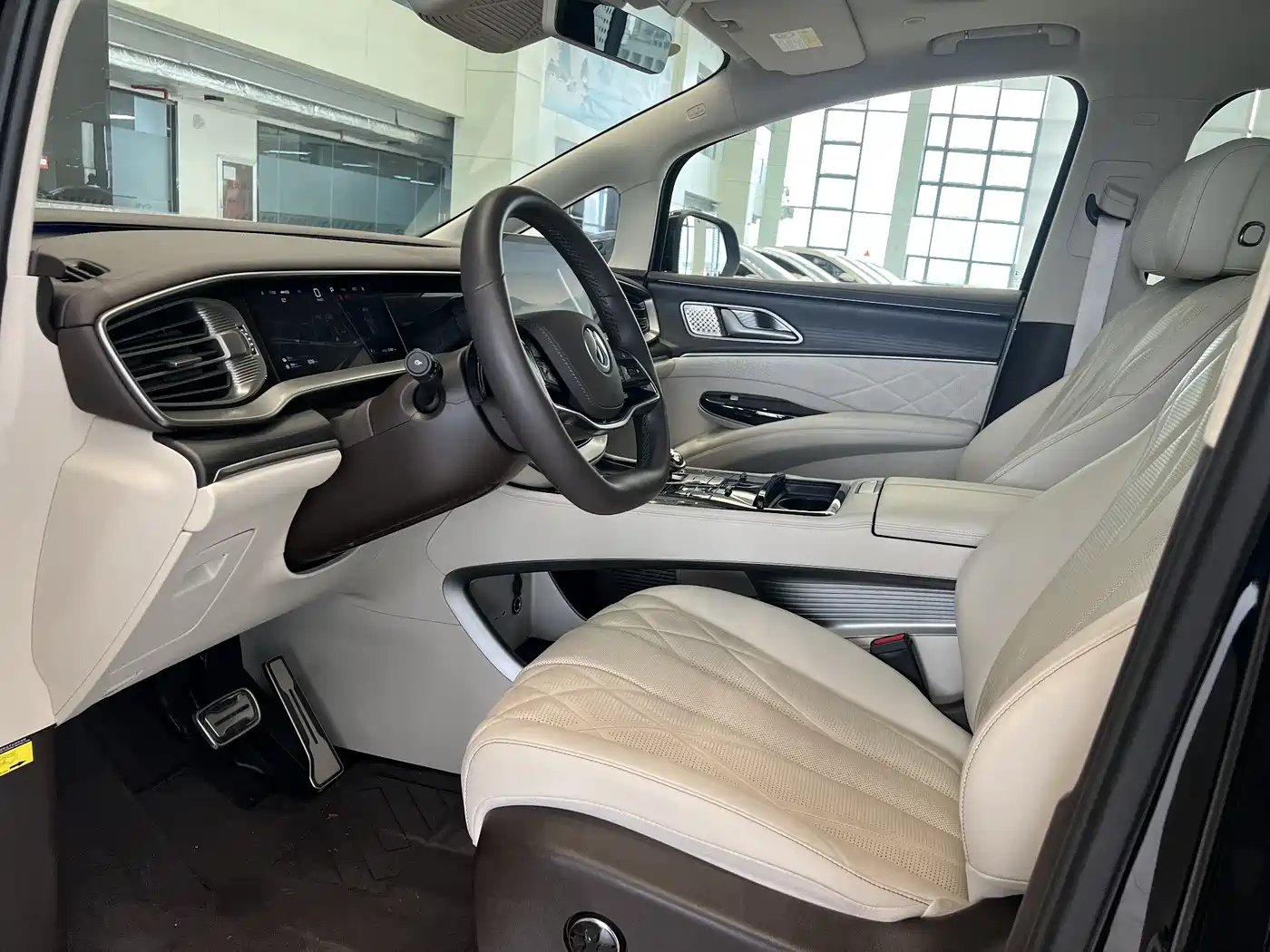 Denza D9 2025 Model DM-i Smart Drive Edition 1020 AWD Flagship фото 7