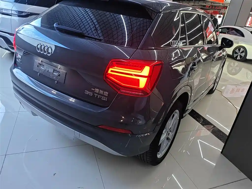 Audi Q2L 2021 35 TFSI Fashion Elegance фото 8