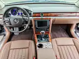 Фото 10 - Volkswagen Phaeton