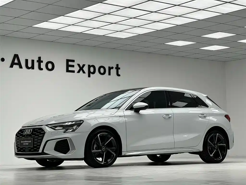 Audi A3 2023 Sportback 35 TFSI Fashion Sport фото 6