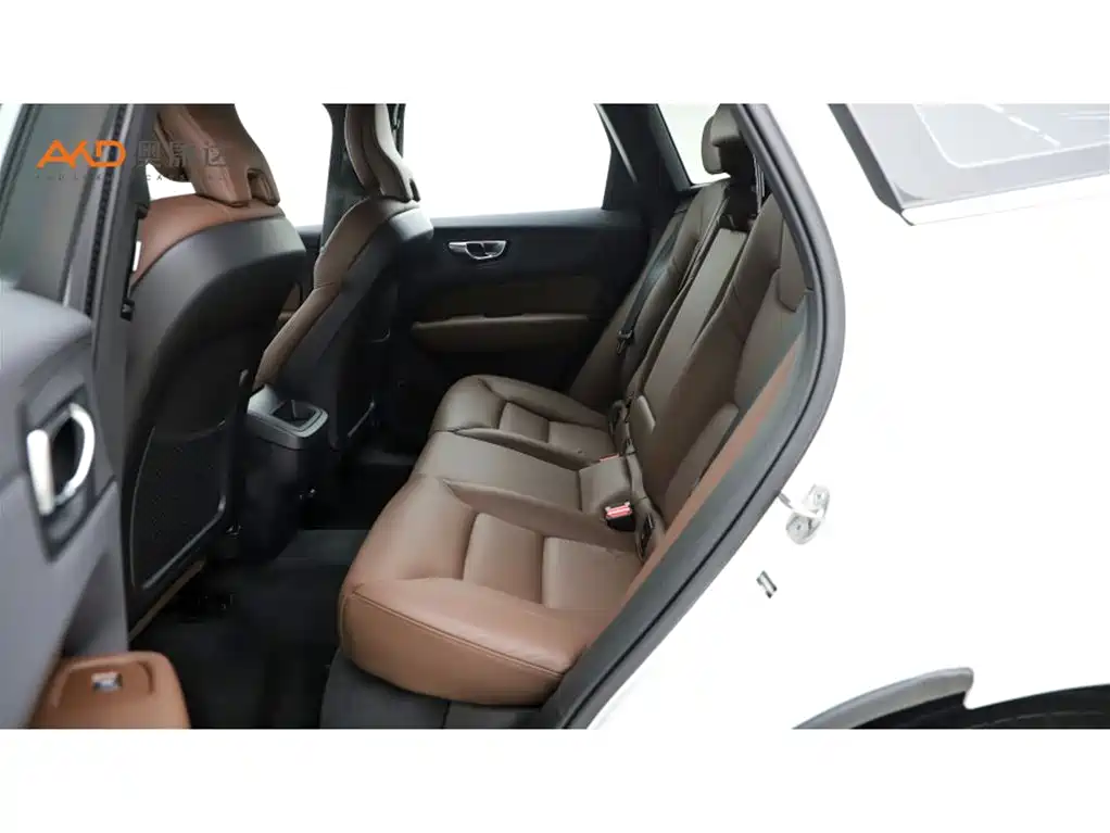 Volvo XC60 2025 2025 B5 AWD Smart Luxury Edition