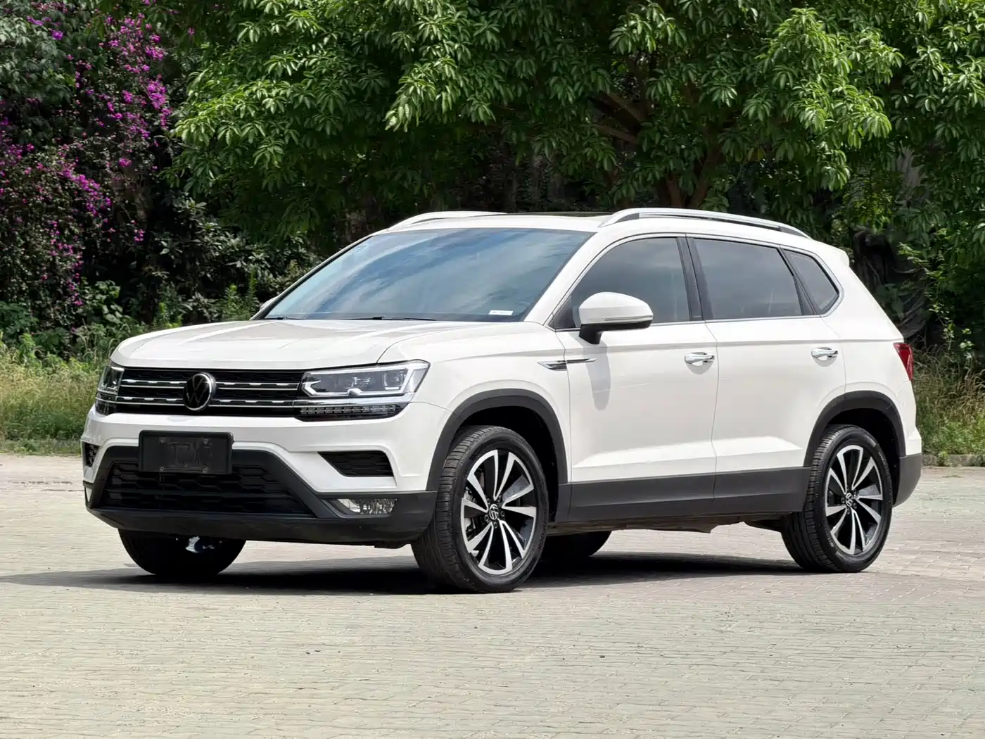 Volkswagen Tharu 2022 280TSI FWD Luxury Edition