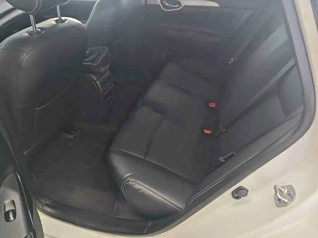 Nissan SYLPHY, миниатюра 17
