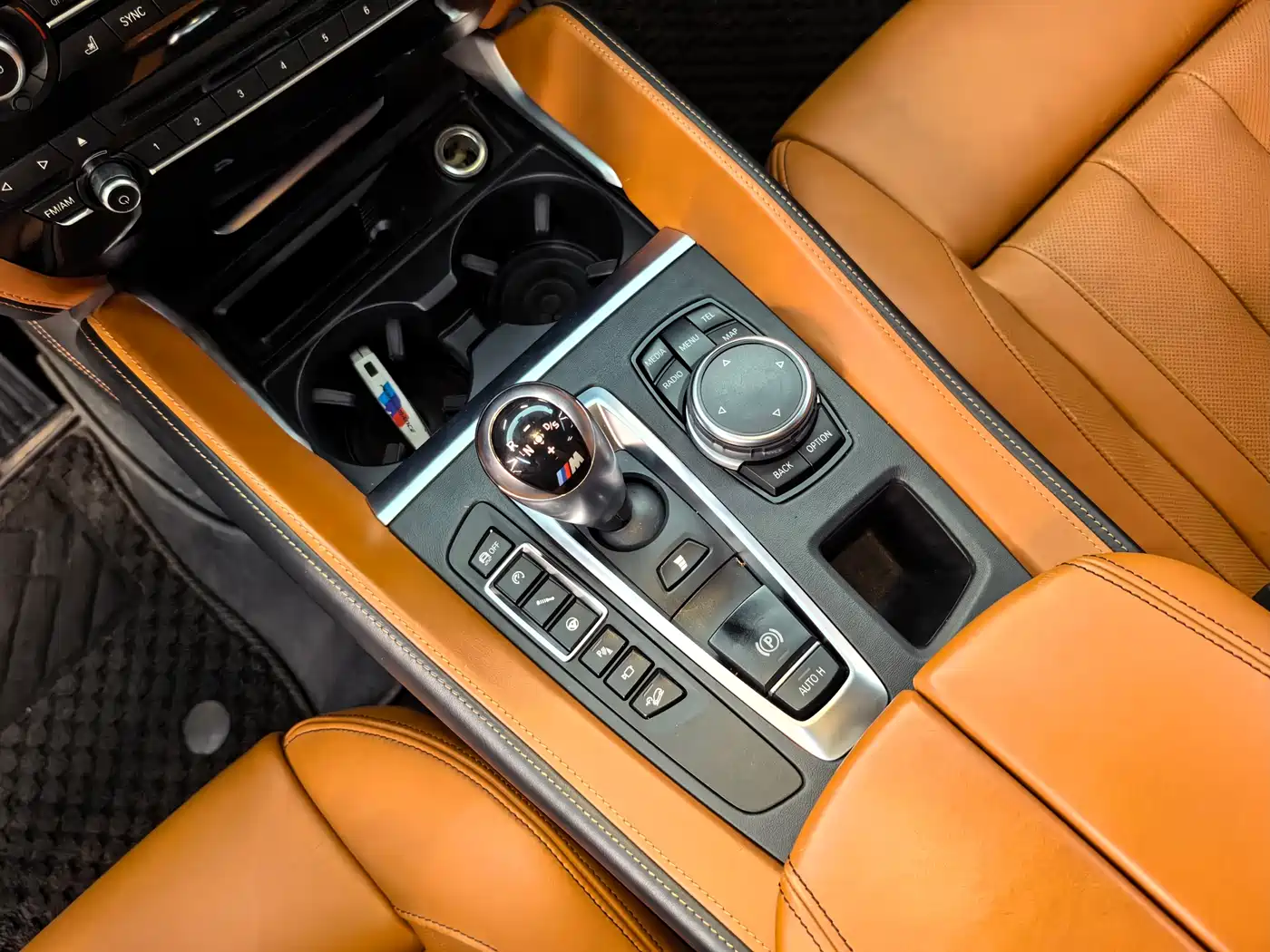 BMW X6 M 2015 X6 M фото 14