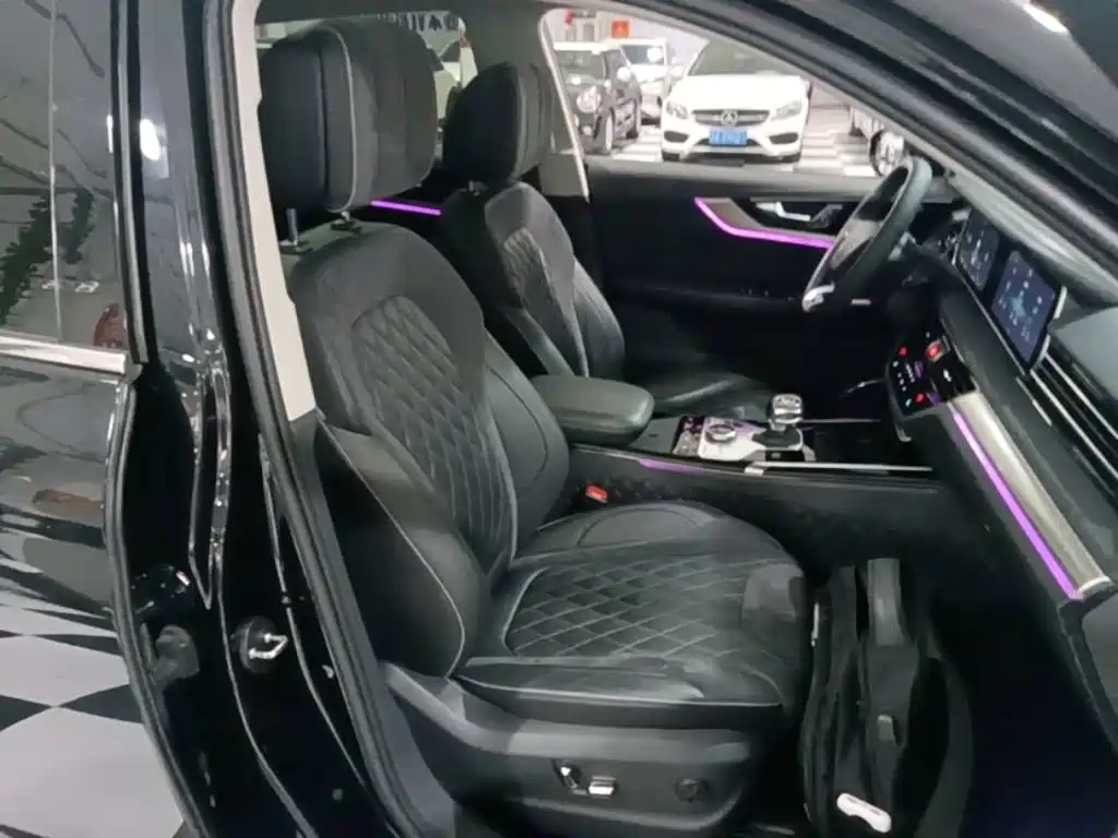 Hongqi HS5 2019 2019 2.0T Smart Connect Enjoy 4WD Edition