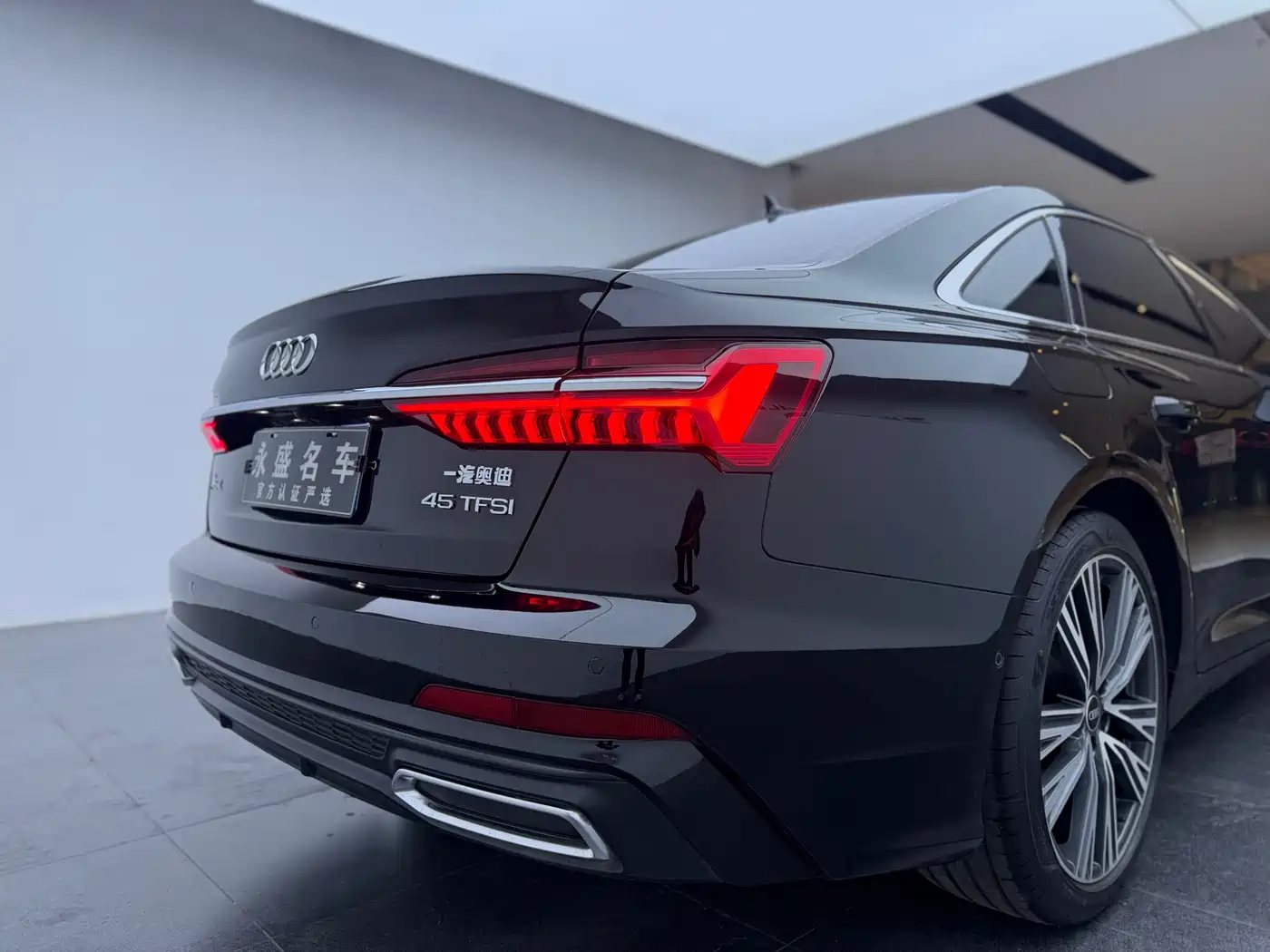 Audi A6L 2022 45 TFSI Premium Dynamic фото 25