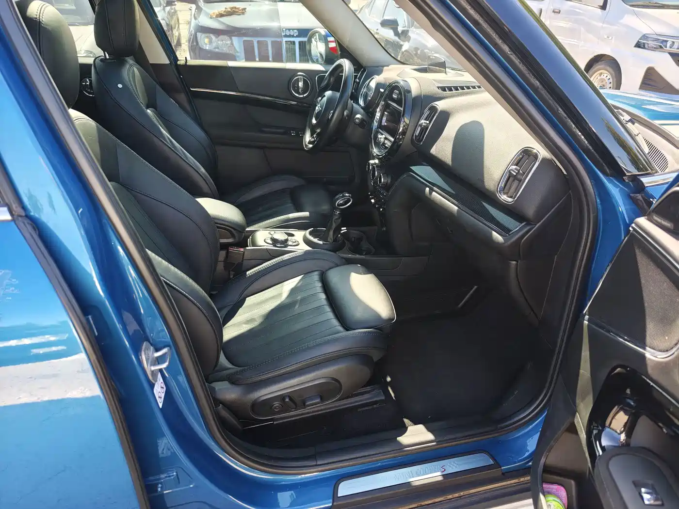 Фото 10 - MINI COUNTRYMAN